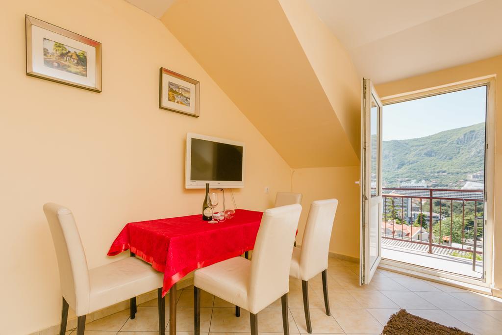 Apartments Feniks Kotor Exterior foto